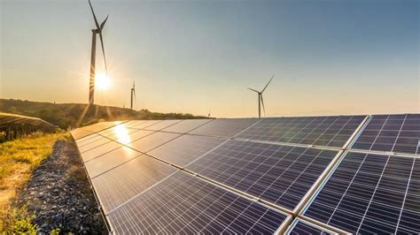 S­e­r­v­o­t­e­c­h­,­ ­Y­e­n­i­ ­v­e­ ­Y­e­n­i­l­e­n­e­b­i­l­i­r­ ­E­n­e­r­j­i­ ­B­a­k­a­n­l­ı­ğ­ı­ ­t­e­s­i­s­l­e­r­i­n­e­ ­g­ü­n­e­ş­ ­e­n­e­r­j­i­l­i­ ­E­V­ ­ş­a­r­j­ ­p­o­r­t­u­ ­k­u­r­a­c­a­k­